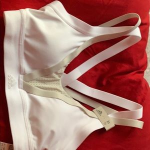 Adidas spirts bra